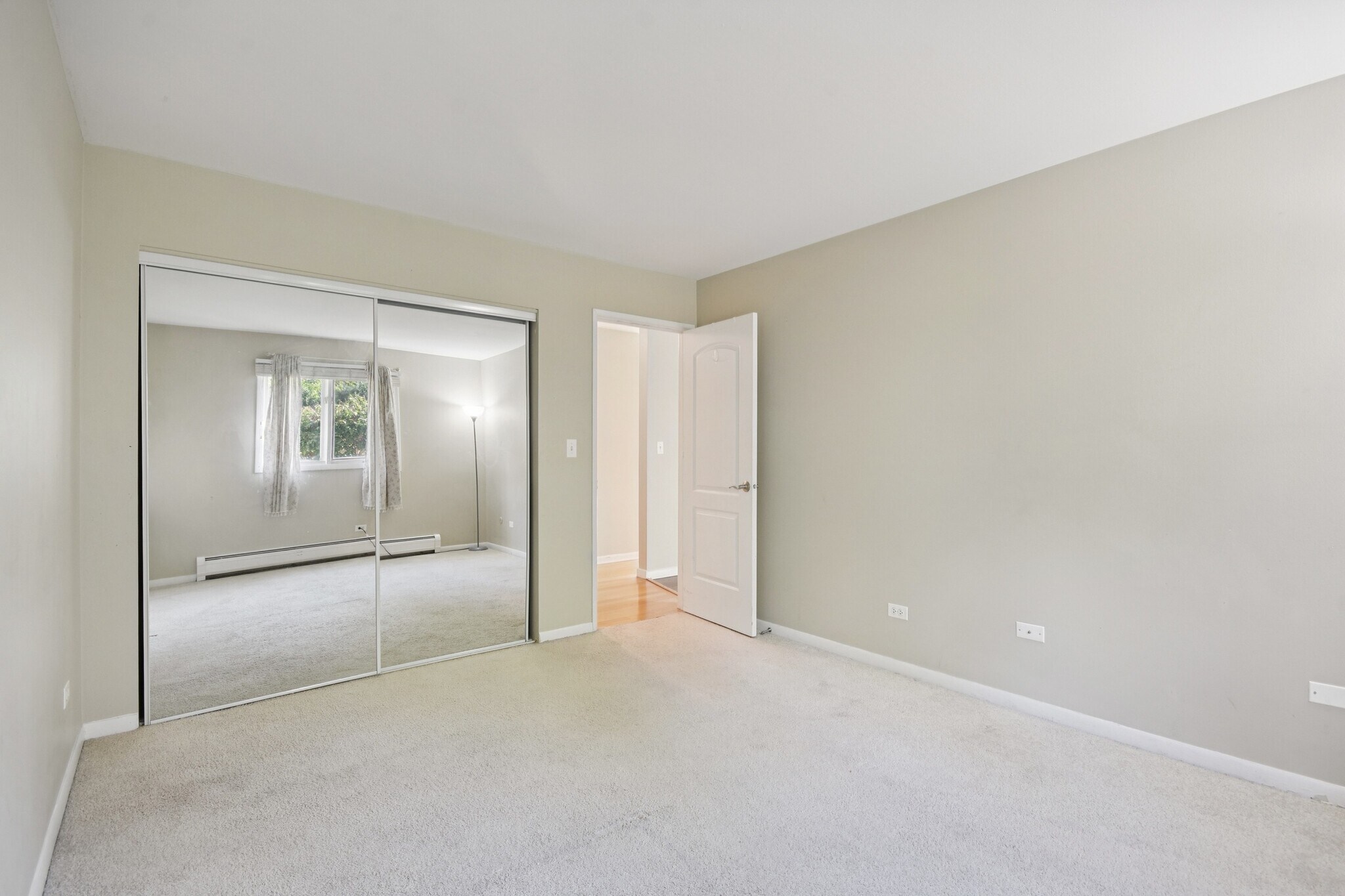 Building Photo - 505 N Kenilworth Ave