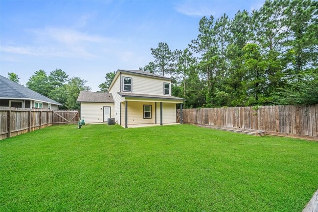 Building Photo - 4006 Frontier Rd