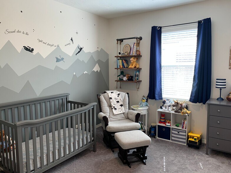 Building Photo - 2898 Torano