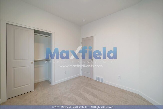 Building Photo - 8180 S 8180 W