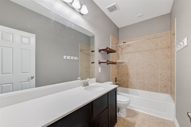 Building Photo - 3509 Pentland Downs St