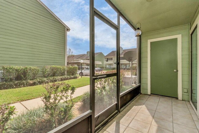 Building Photo - 14777 Wunderlich Dr