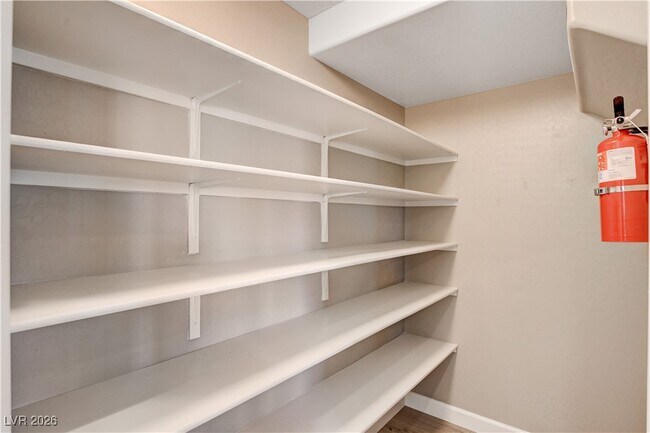 Building Photo - 3158 Balldelli Ct