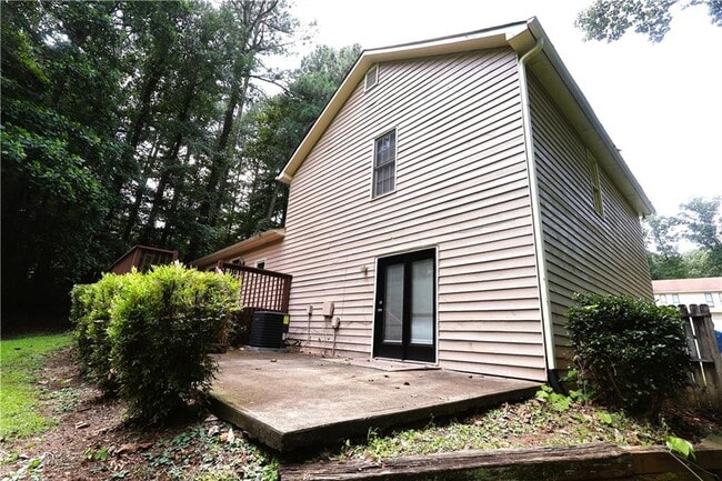 Building Photo - 3946 Blake Ct