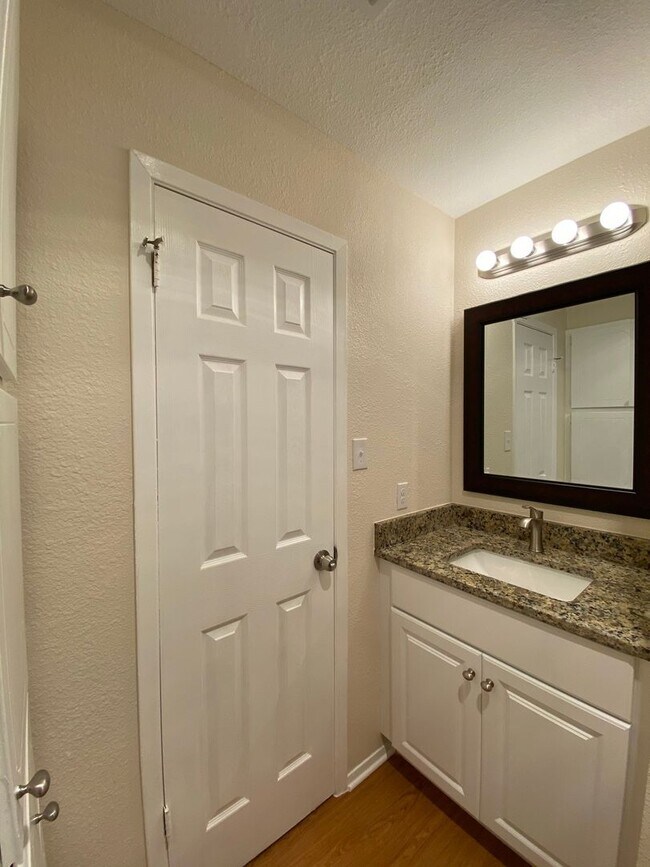 Building Photo - 11308 Ptarmigan Cove