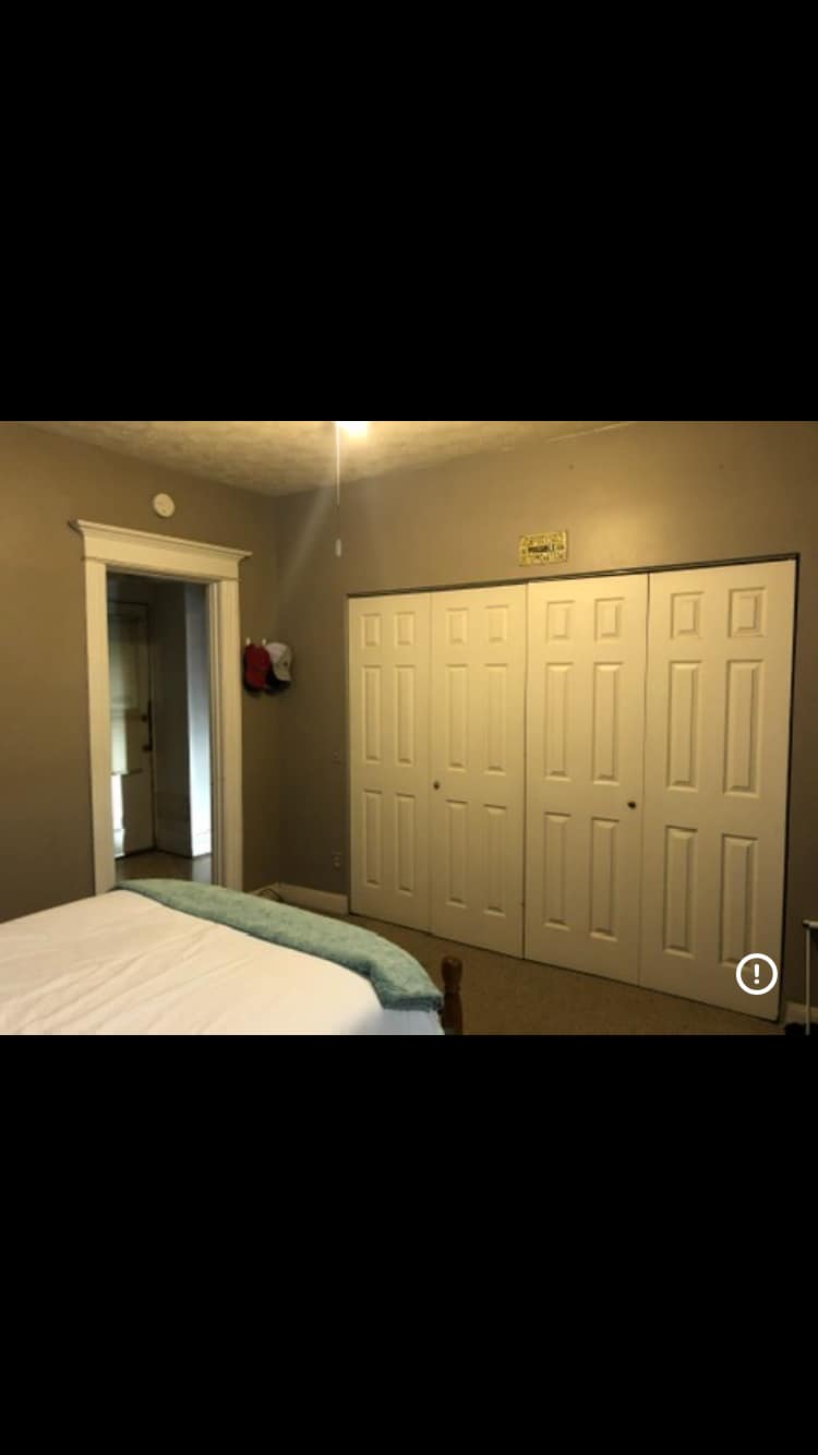 Building Photo - 246 Rosedale St