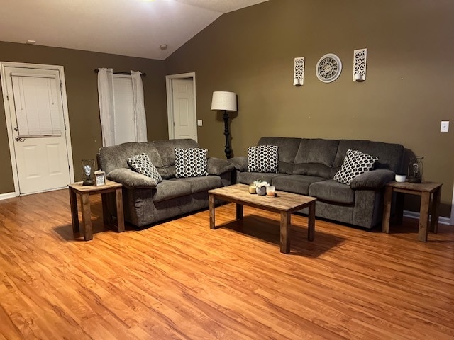 Building Photo - 166 Meadow Ln