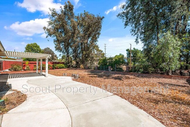 Building Photo - 42385 Agena St
