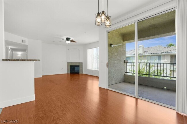 Building Photo - 7107 S Durango Dr
