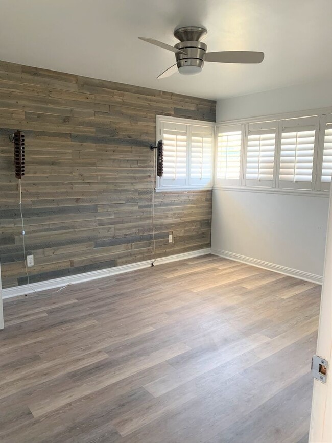 Building Photo - ***BEAUTIFUL 3 BEDROOM, 2 BATH HOUSE COMIN...