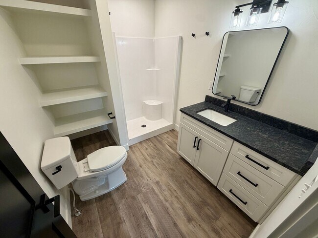 Building Photo - 3 B Raven Rdg Rd