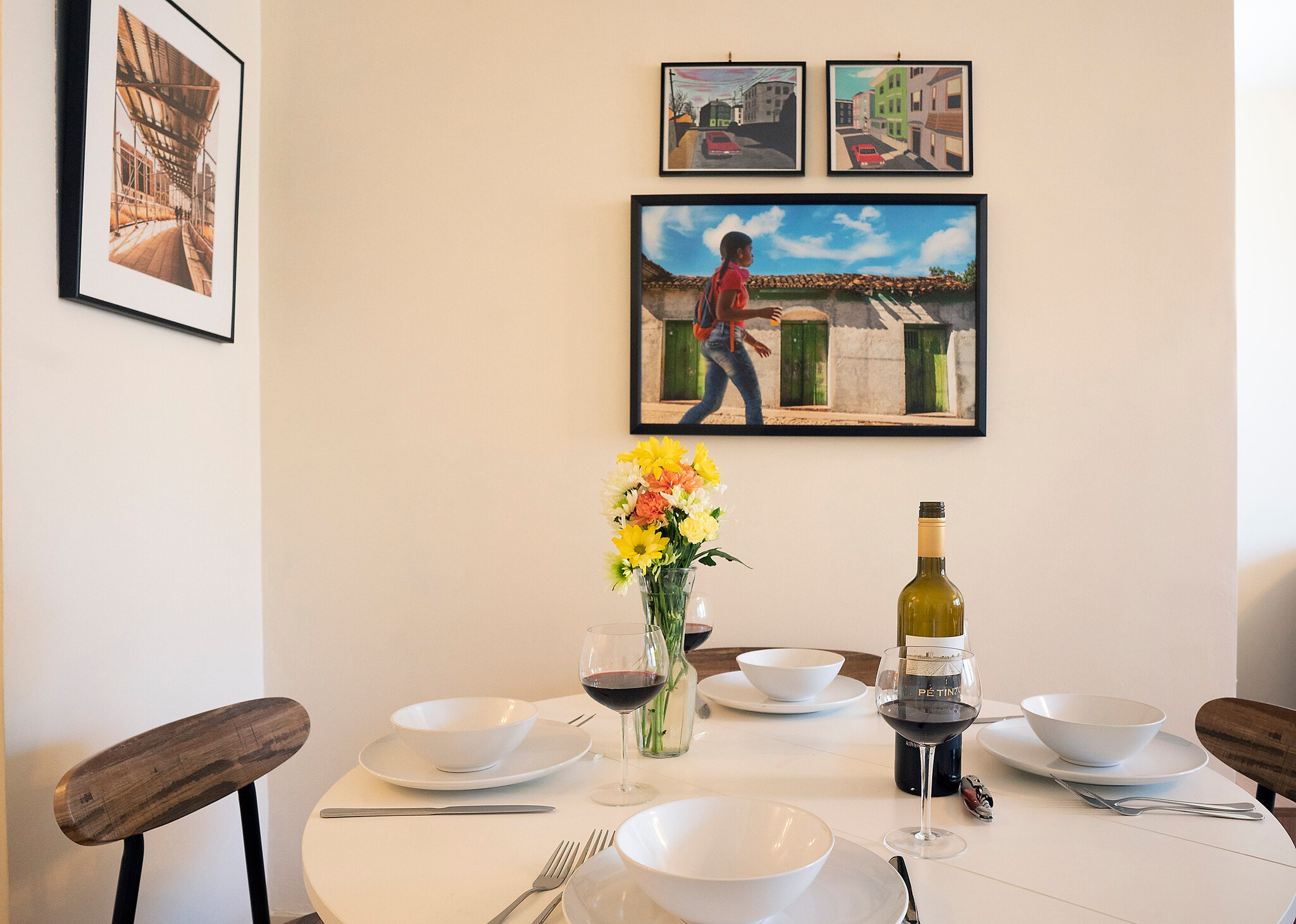Dining area - 18 Magnolia Sq