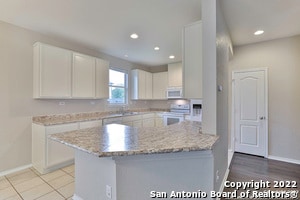 Building Photo - 500 Granite Mist