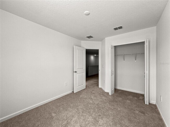 Building Photo - 3534 SE 37th Ct