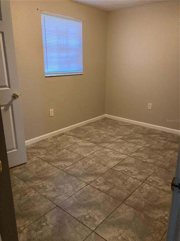 Building Photo - 2605 E 26th Ave