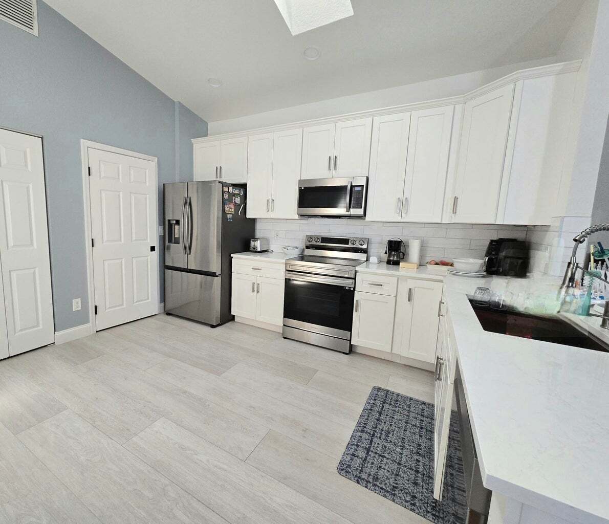 Building Photo - 6810 Camille St