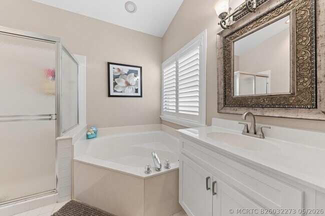 Building Photo - 8658 Vista Greens Ct