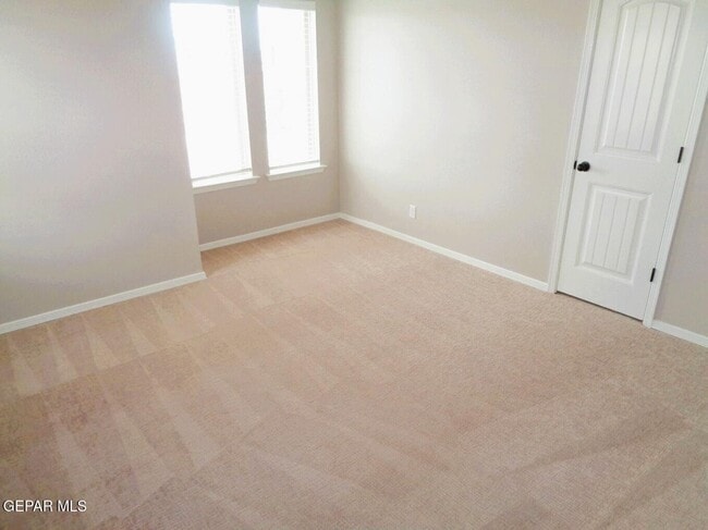 Building Photo - 13513 Coldham St