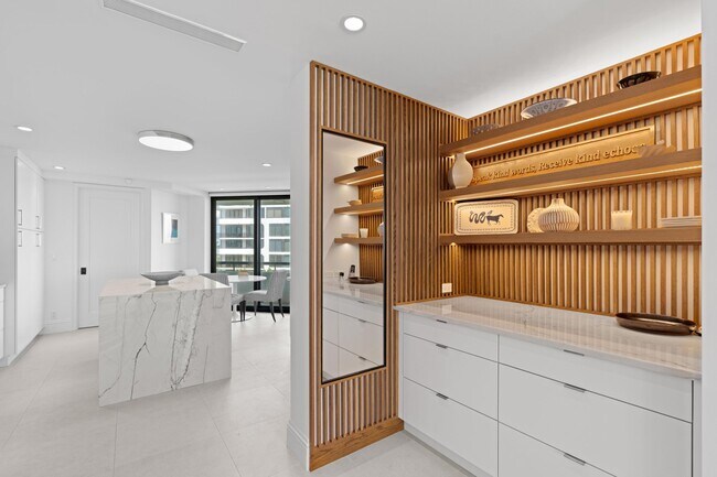 Building Photo - 3120 S Ocean Blvd