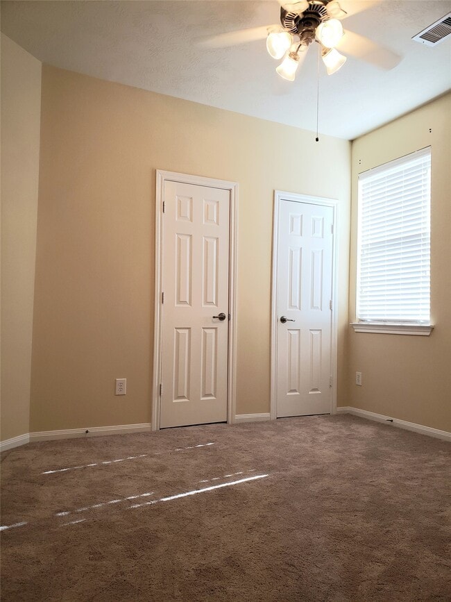 Building Photo - 2203 Winchester Lake