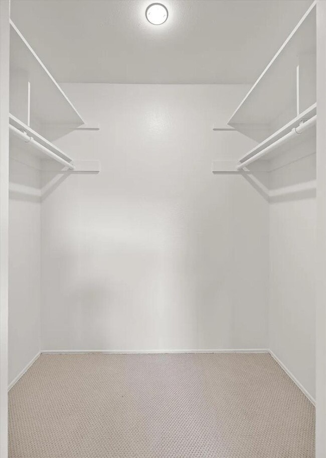 Building Photo - 1066 Miramonte Dr