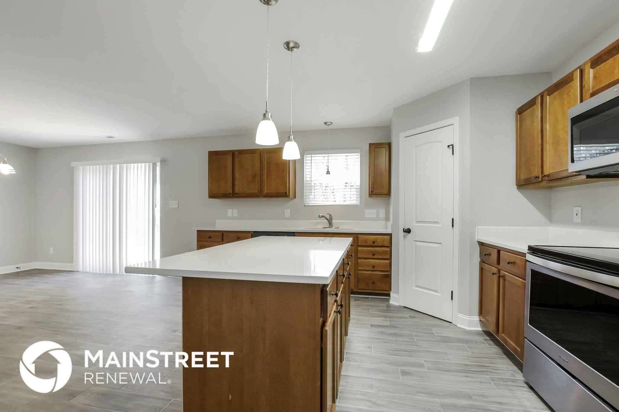 Building Photo - 5825 Parkstone Drive