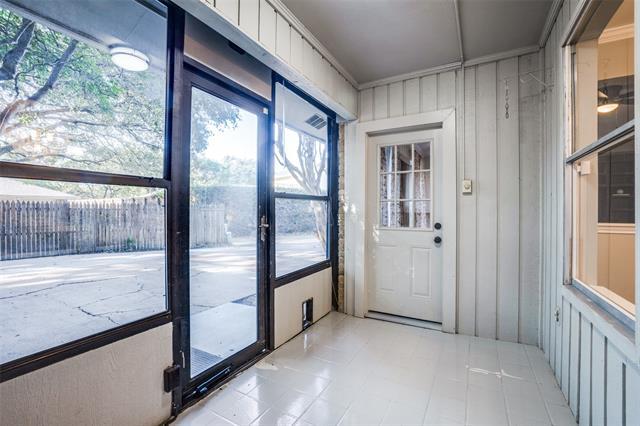 Building Photo - 15211 Meandering Way
