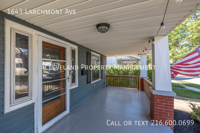 Building Photo - 1643 Larchmont Ave