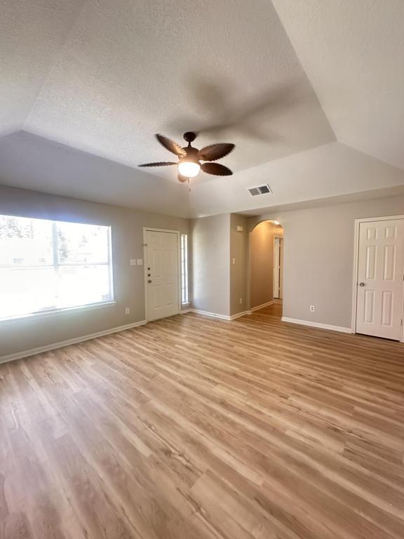 Building Photo - 16409 Danika Oak