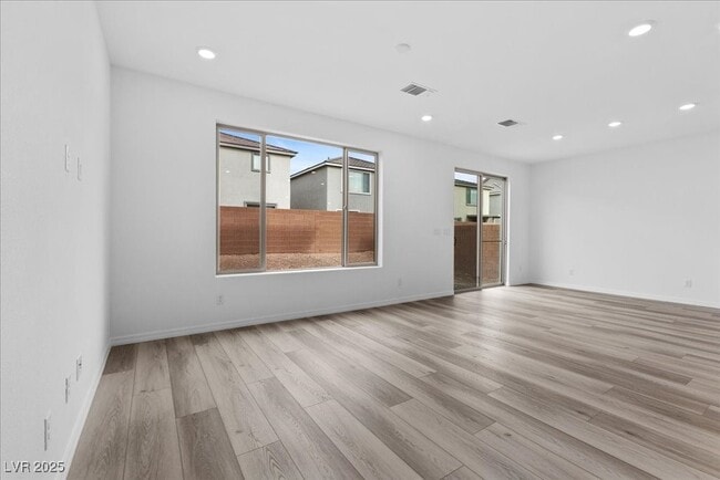 Building Photo - 5774 Aurora Gale Ct