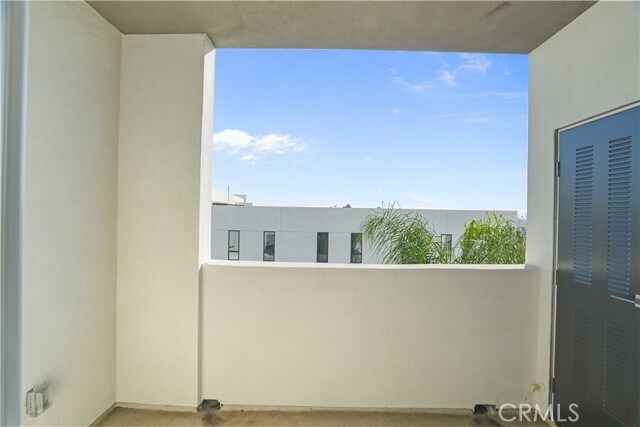 Building Photo - 8750 Sepulveda Blvd