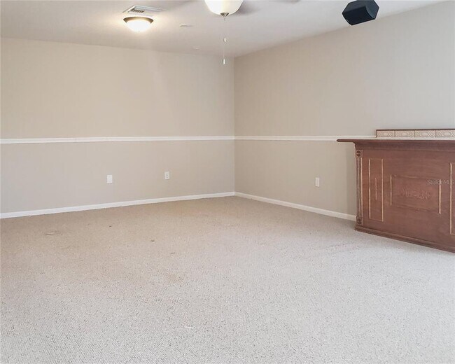 Building Photo - 25638 Ferdinand Ct