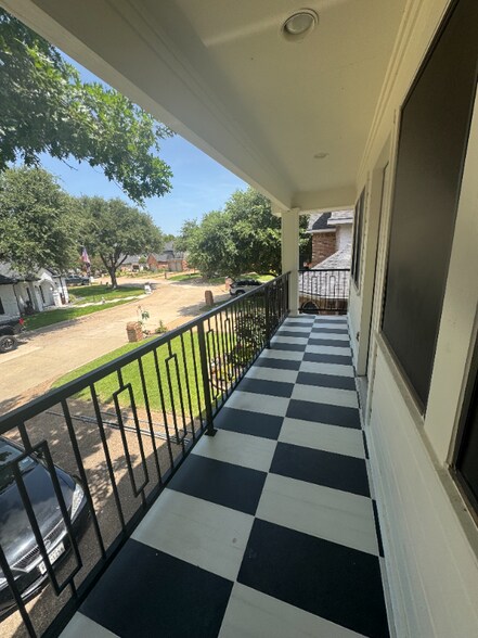 Building Photo - 3123 Bourbon St Cir