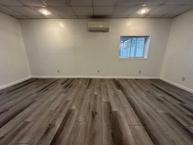 Building Photo - Beautifully remodeled 1-bed 1-bath centrally located in Artesia, CA