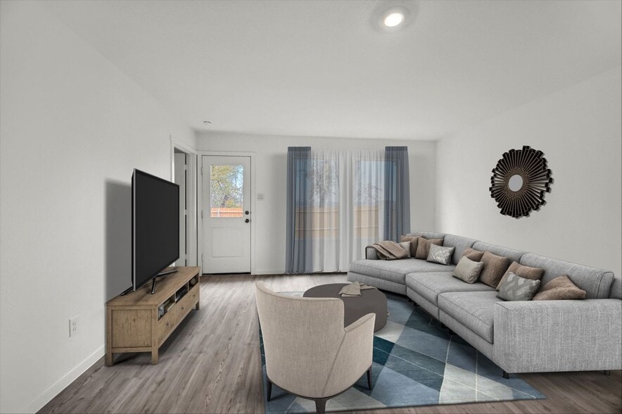 Building Photo - 6622 Highlands St