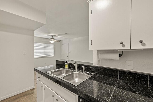 Building Photo - 4306 Avenue A