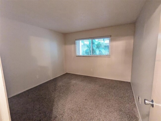 Building Photo - 3700 S Osprey Ave