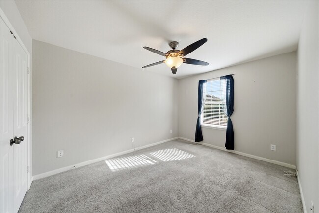 Building Photo - 8030 Singing Sonnet Ln