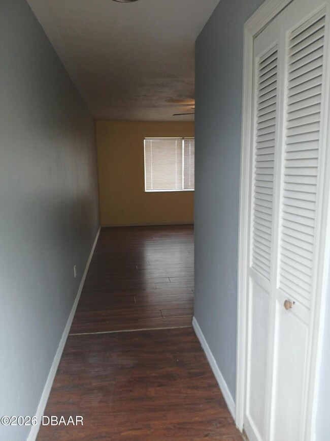 Building Photo - 2002 S Palmetto Ave