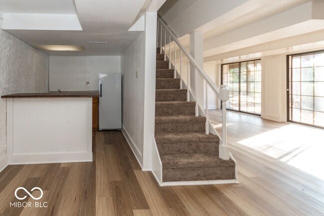 Building Photo - 1605 Cool Creek Dr