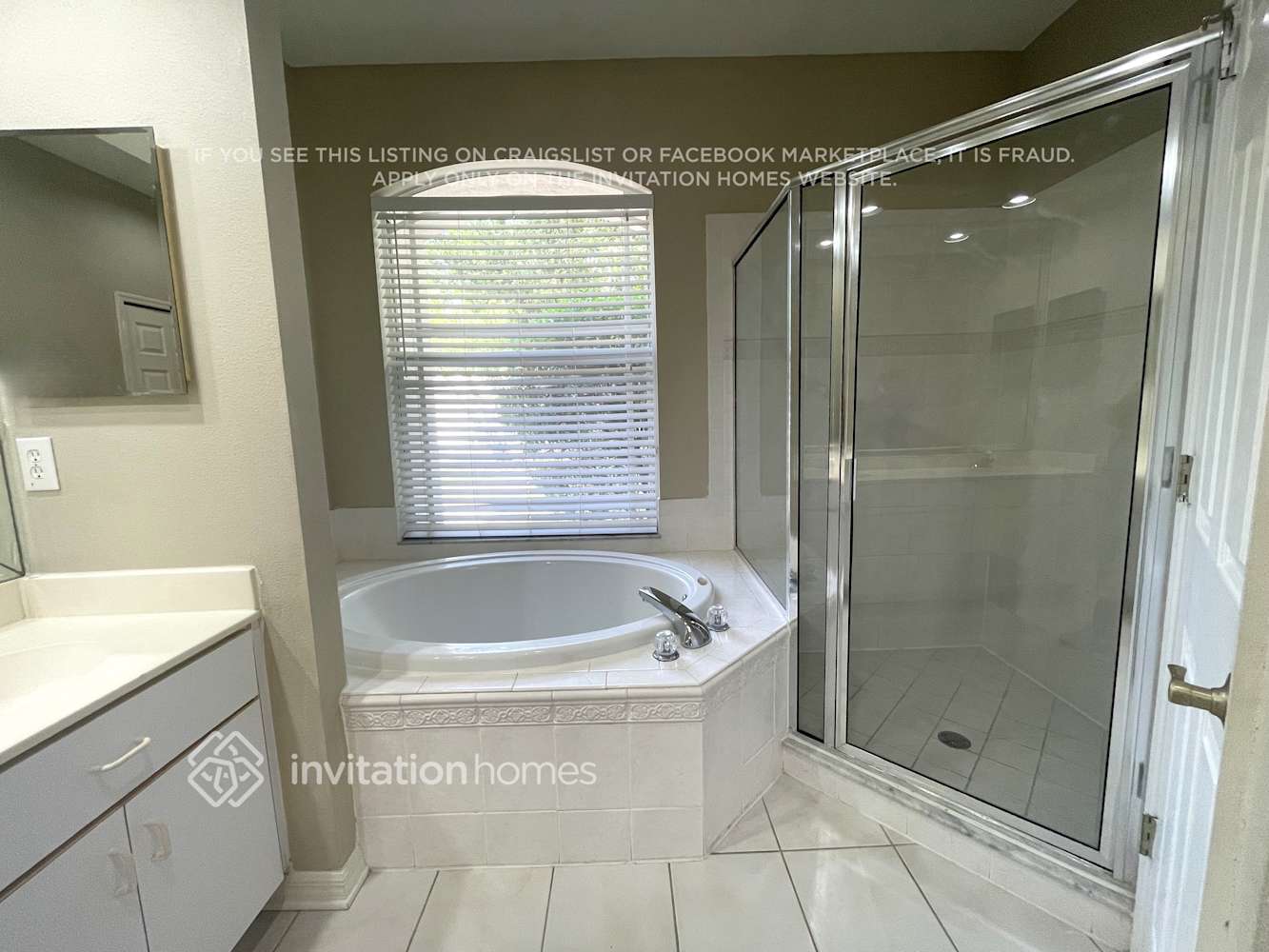 Building Photo - 12417 Windmill Cove Dr