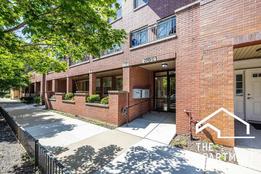 Building Photo - 2518 N Willetts Ct