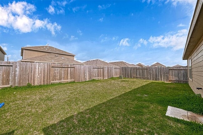 Building Photo - 2614 Lapwing Dr.