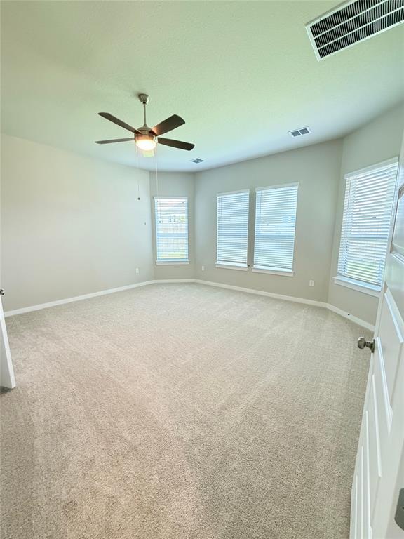Building Photo - 745 Beaverton Dr