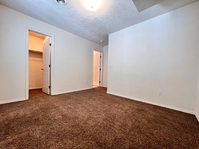 Building Photo - 2238 S Stephen Ave