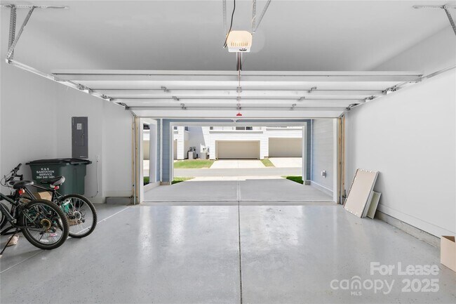 Building Photo - 1713 Unison Dr