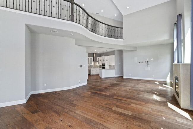 Building Photo - Modern Luxury Meets Austin Charm: 4 BR, 2.5 BA Gem