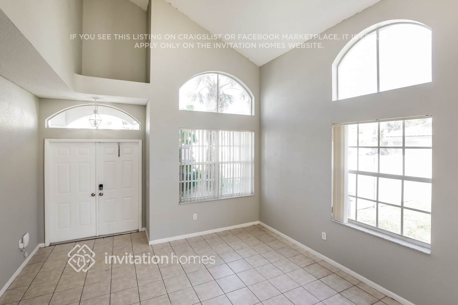 Building Photo - 15860 NW 14th Rd