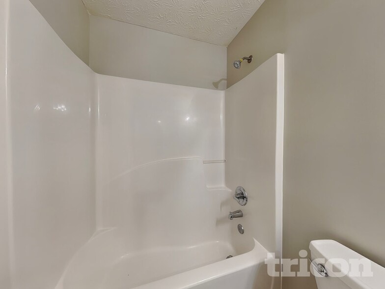 Building Photo - 4681 Raven Wood Loop