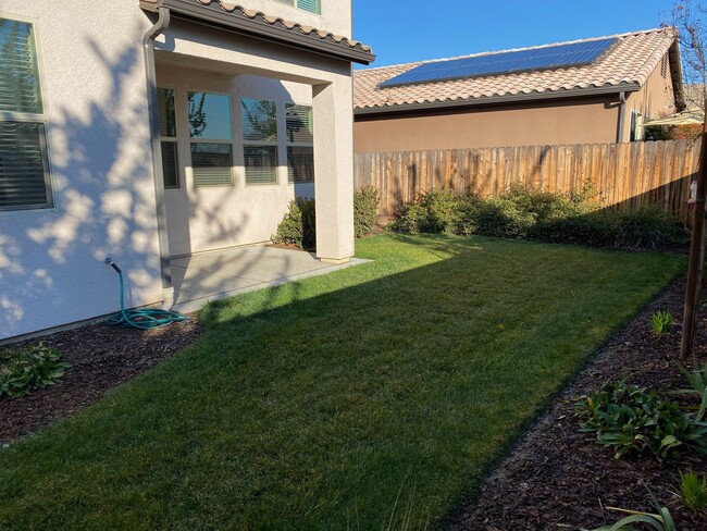 Building Photo - $2,750 3 Bd + Loft, Solar - Copper River G...